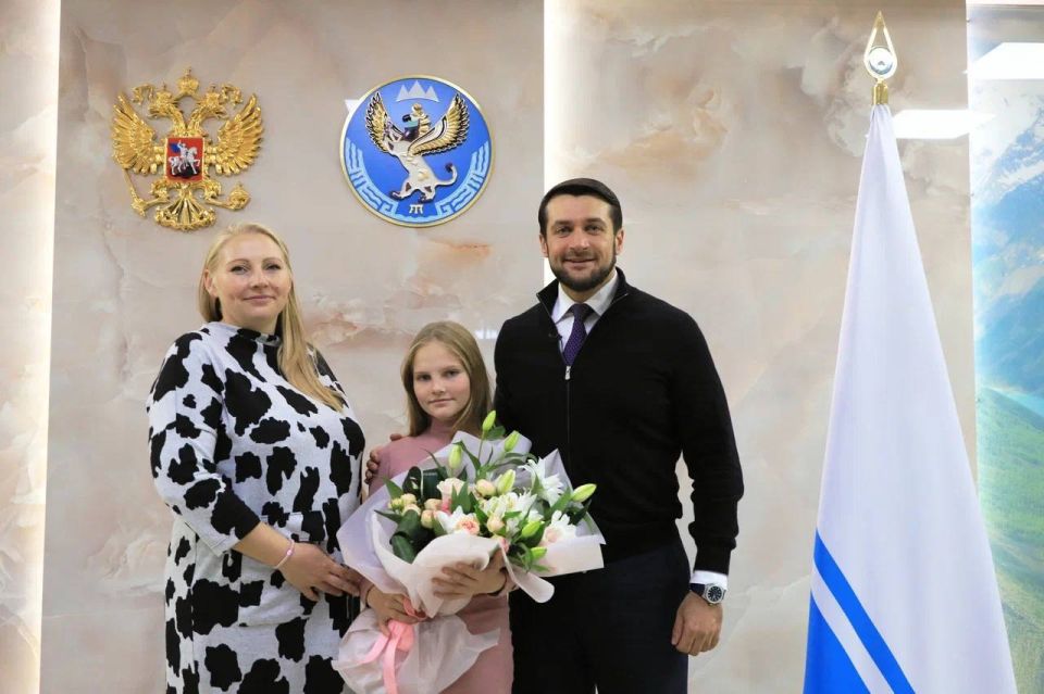 Александр Прокопьев: По инициативе Главы Республики Алтай Андрея Анатольевича Турчака оказываем дополнительную поддержку юным дарованиям нашего региона