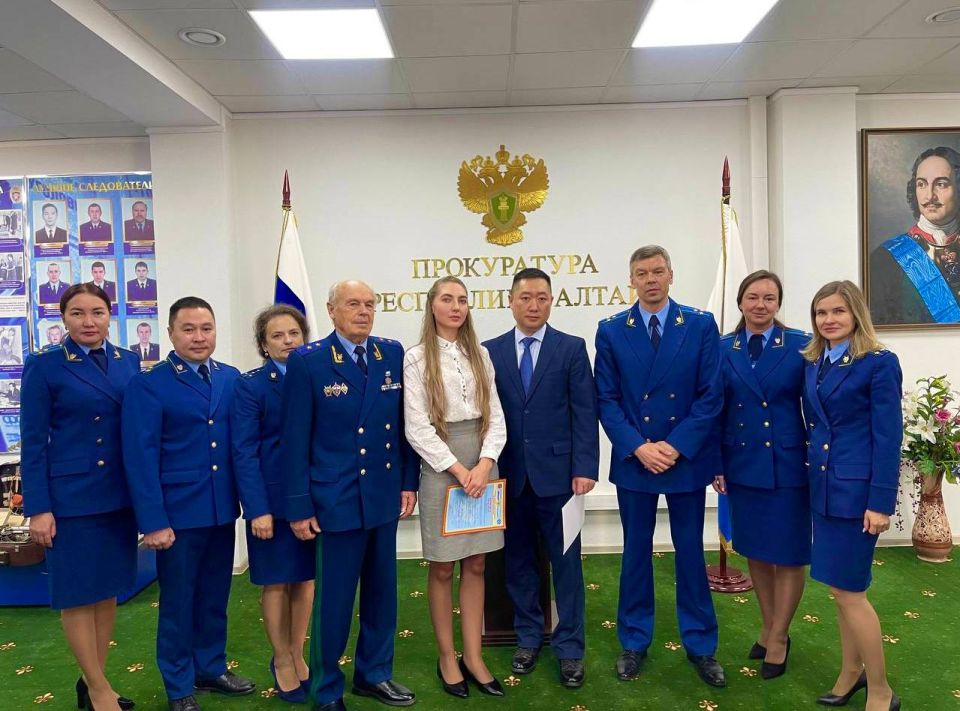 В прокуратуре Республики Алтай проведена первичная аттестация молодых специалистов