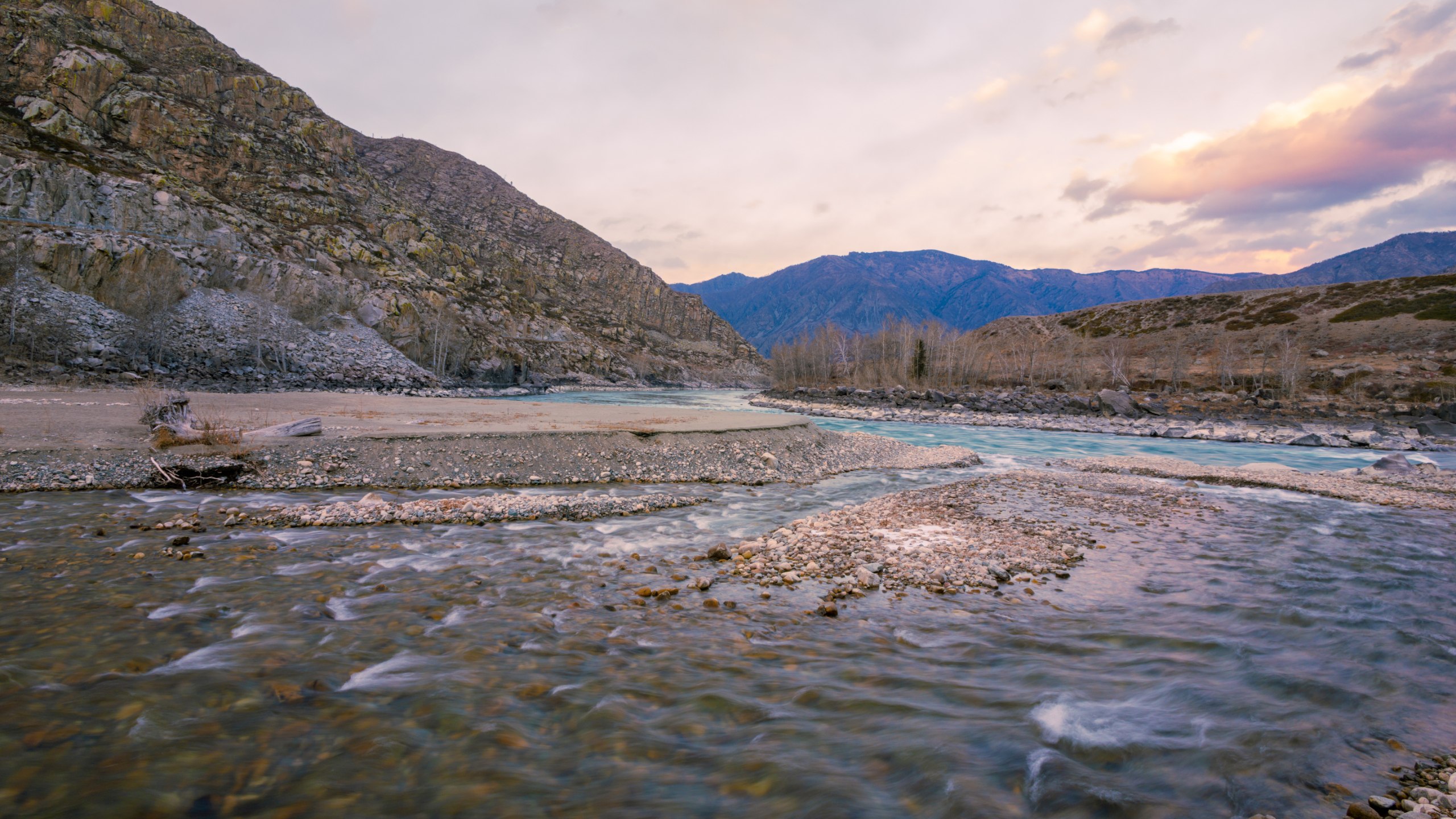 Слияние Катуни и Большого Яломана Слияние Катуни и Большого Яломана