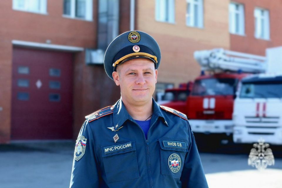 #РовесникиМЧС. В преддверии 35-летия МЧС России хотим рассказать о ровеснике ведомства, заместителе начальника территориального отдела надзорной деятельности и профилактической работы по Майминскому и Чемальскому районам УНД...