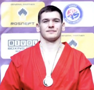 Уроженец Чемальского района Артем Тадин завоевал титул чемпиона мира по боевому самбо на международных соревнованиях, которые прошли в Киргизии