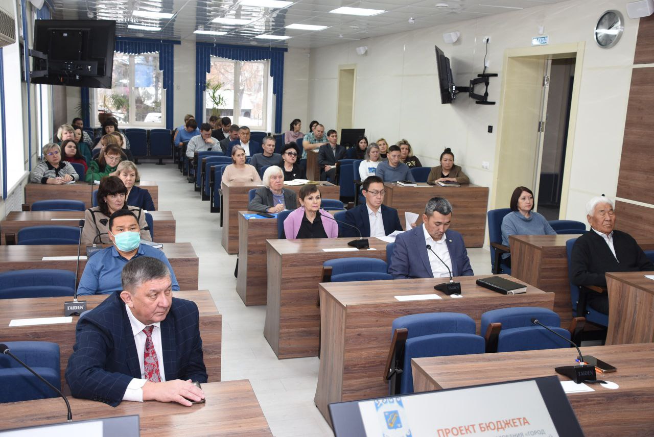 Ольга Сафронова: В Горно-Алтайске прошли публичные слушания по проекту бюджета города на предстоящие три года Ольга Сафронова: В Горно-Алтайске прошли публичные слушания по проекту бюджета города на предстоящие три года