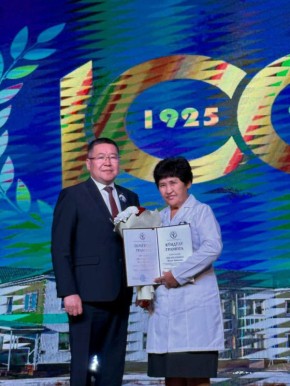 Сегодня знаменательное событие – у Кош-Агачской районной больницы вековой юбилей!