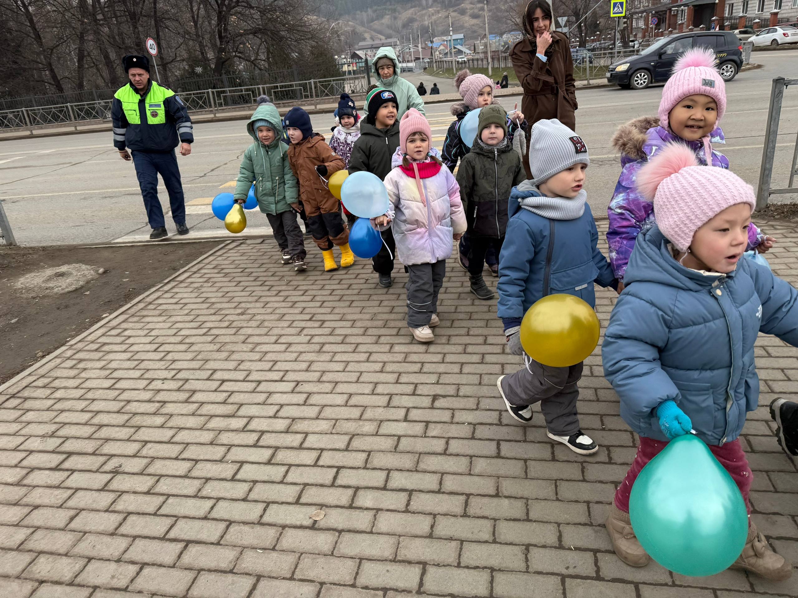 Региональная Госавтоинспекция провела акцию "Безопасный маршрут" Региональная Госавтоинспекция провела акцию "Безопасный маршрут"