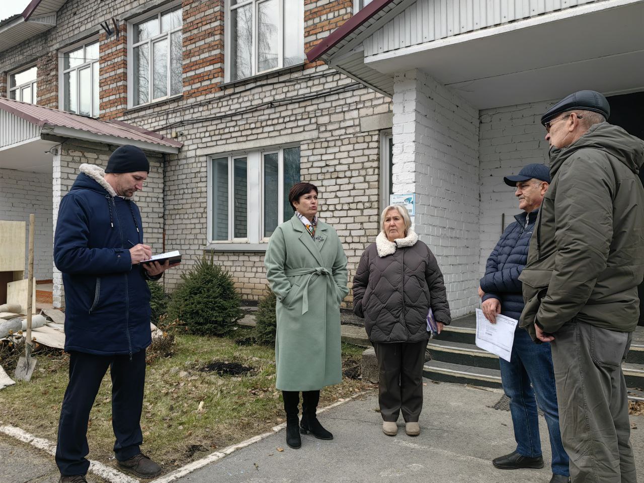 Подрядчик начали демонтаж в зданиях детского сада №6 и начальной школы гимназии №3 в Горно-Алтайке в рамках капремонта Подрядчик начали демонтаж в зданиях детского сада №6 и начальной школы гимназии №3 в Горно-Алтайке в рамках капремонта