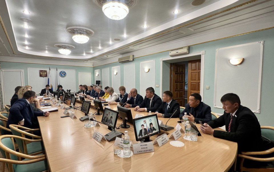 Сегодня состоится XI внеочередная сессия Госсобрания – Эл Курултай