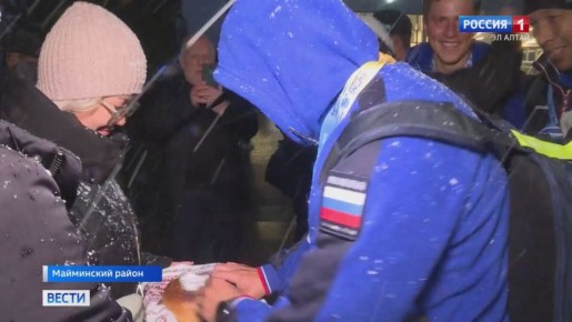 В Республике Алтай встретили серебряных призеров Чемпионата мира по рафтингу