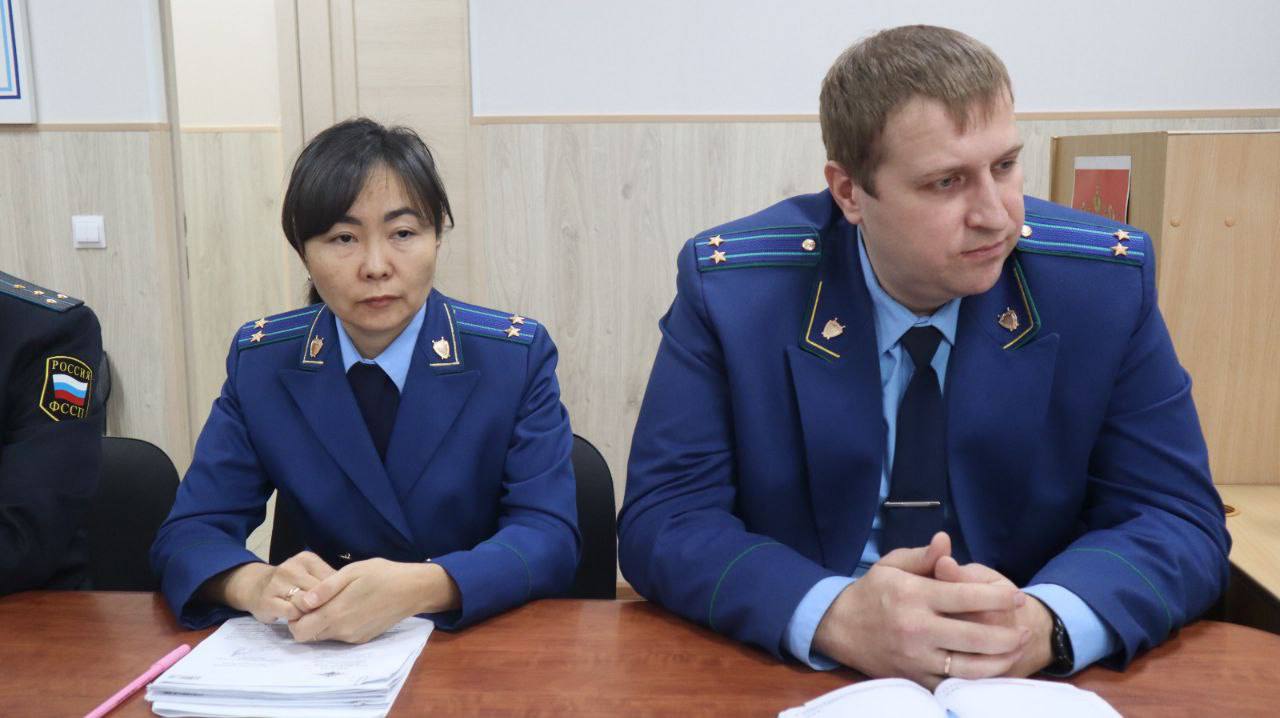 Сотрудники прокуратуры приняли участие в семинаре-совещании со следователями и дознавателями органов внутренних дел республики Сотрудники прокуратуры приняли участие в семинаре-совещании со следователями и дознавателями органов внутренних дел республики