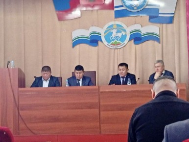 На XIV внеочередной сессии Совета депутатов Улаганского района объявлен конкурс по отбору кандидатур на должность главы района