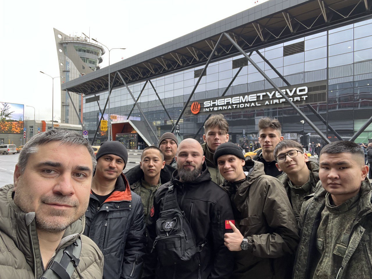 Медики Алтая отправились спасать раненых бойцов в прифронтовые госпитали