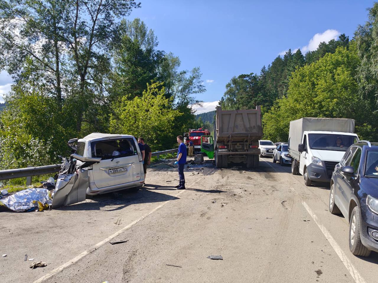 70-летний пенсионер из Новосибирска, погубивший в ДТП на Чуйском тракте почти всю семью, приговорен к 3 годам лишения свободы 70-летний пенсионер из Новосибирска, погубивший в ДТП на Чуйском тракте почти всю семью, приговорен к 3 годам лишения свободы