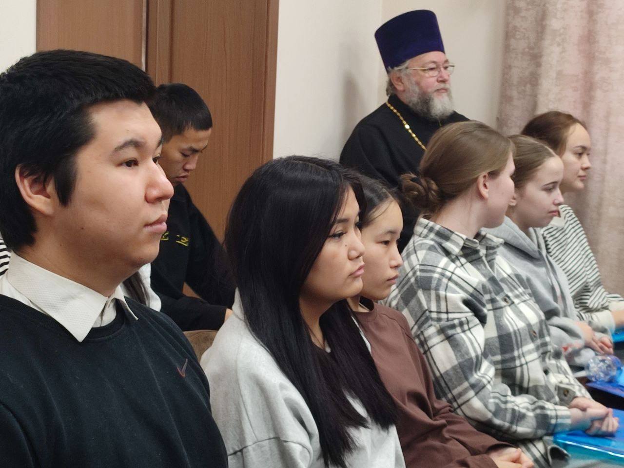 в Горноалтайской Епархии РПЦ (Московский патриархат) проходит круглый стол "Единство в многообразии: духовные ценности и консолидация молодёжи" в Горноалтайской Епархии РПЦ (Московский патриархат) проходит круглый стол "Единство в многообразии: духовные ценности и консолидация молодёжи"