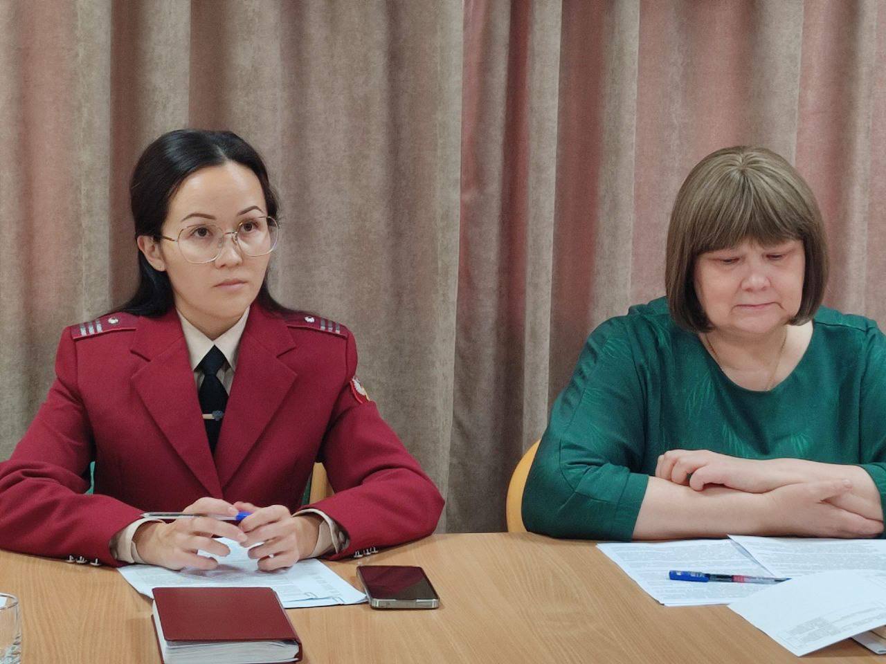 в региональном Парламенте проходит заседание Президиума Государственного Собрания - Эл Курултай РА в региональном Парламенте проходит заседание Президиума Государственного Собрания - Эл Курултай РА