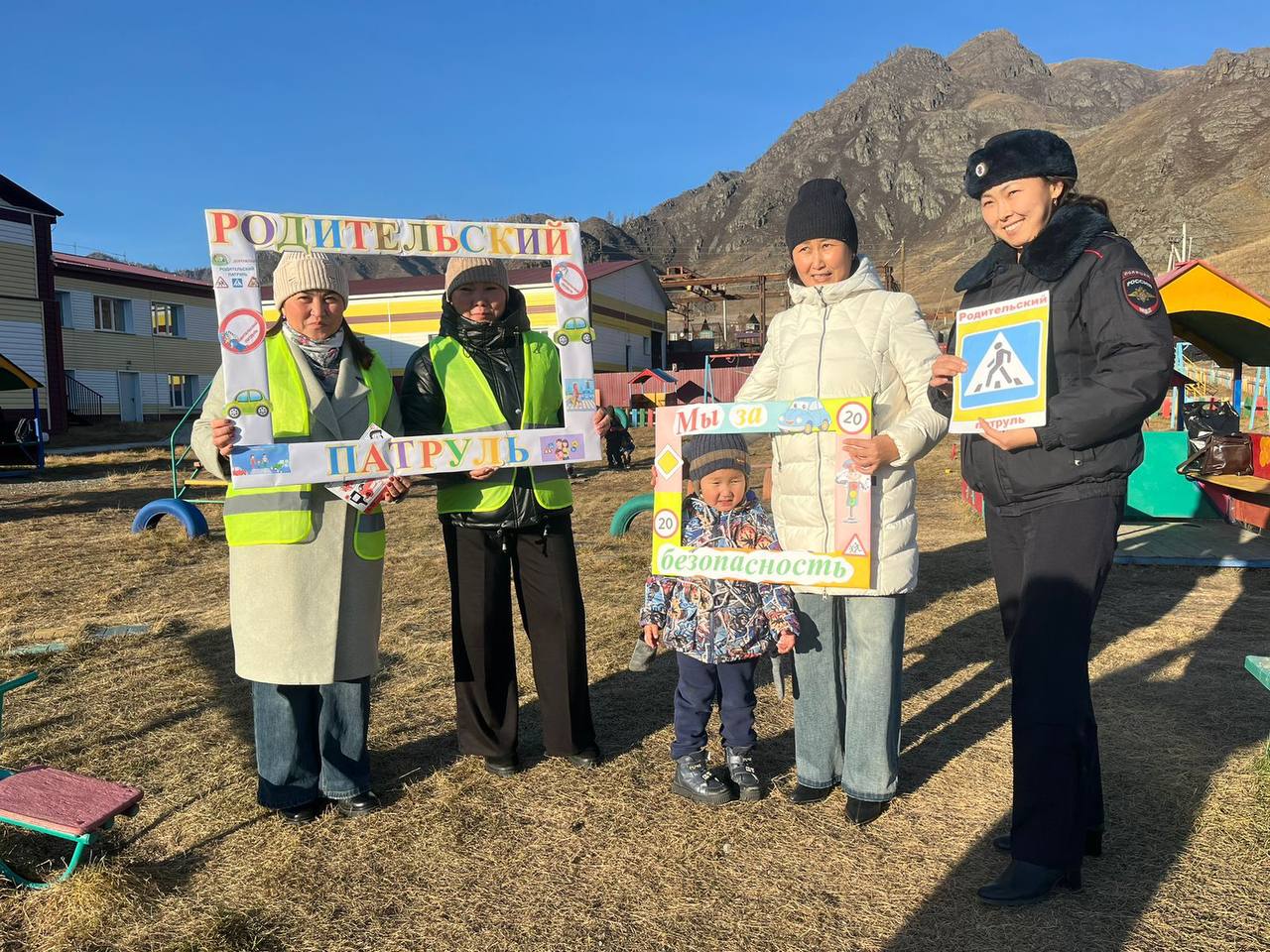 Акция "Родительский патруль" по соблюдению ПДД состоялась в детском саду «Карлагаш» с. Онгудай Акция "Родительский патруль" по соблюдению ПДД состоялась в детском саду «Карлагаш» с. Онгудай