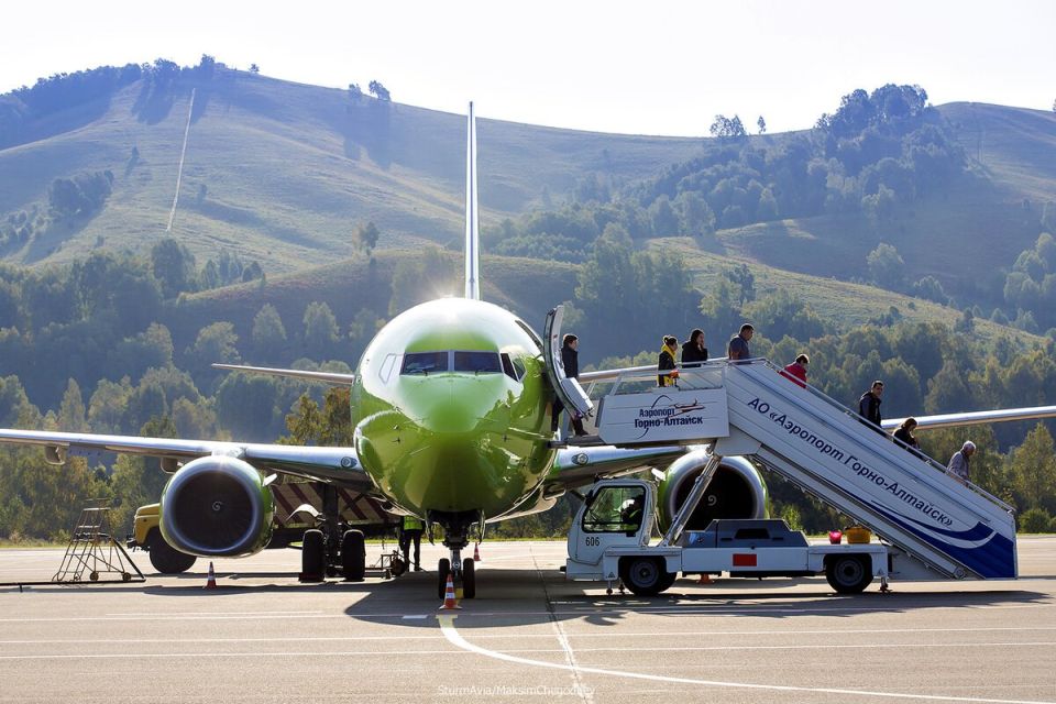 В аэропорту Горно-Алтайска продлят взлетно-посадочную полосу