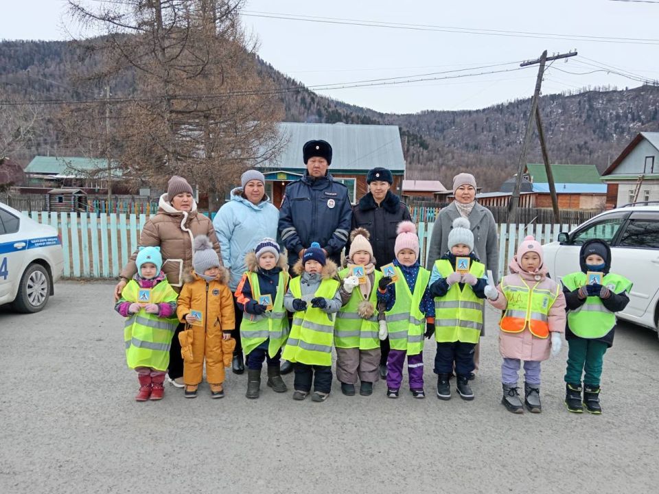 В Онгудайском районе прошла акция «Водитель! Пропусти пешехода»