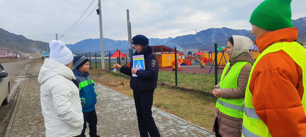 В с. Онгудай прошла профилактическая акция «Родительский патруль» В с. Онгудай прошла профилактическая акция «Родительский патруль»
