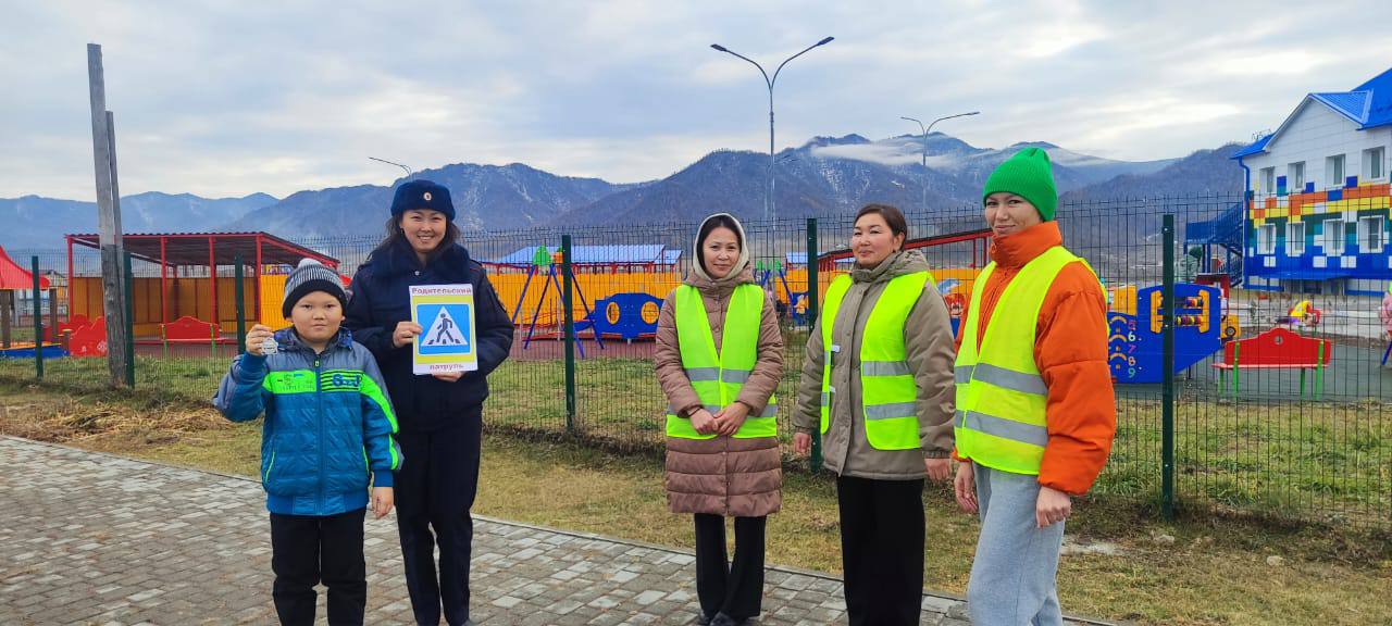 В с. Онгудай прошла профилактическая акция «Родительский патруль» В с. Онгудай прошла профилактическая акция «Родительский патруль»