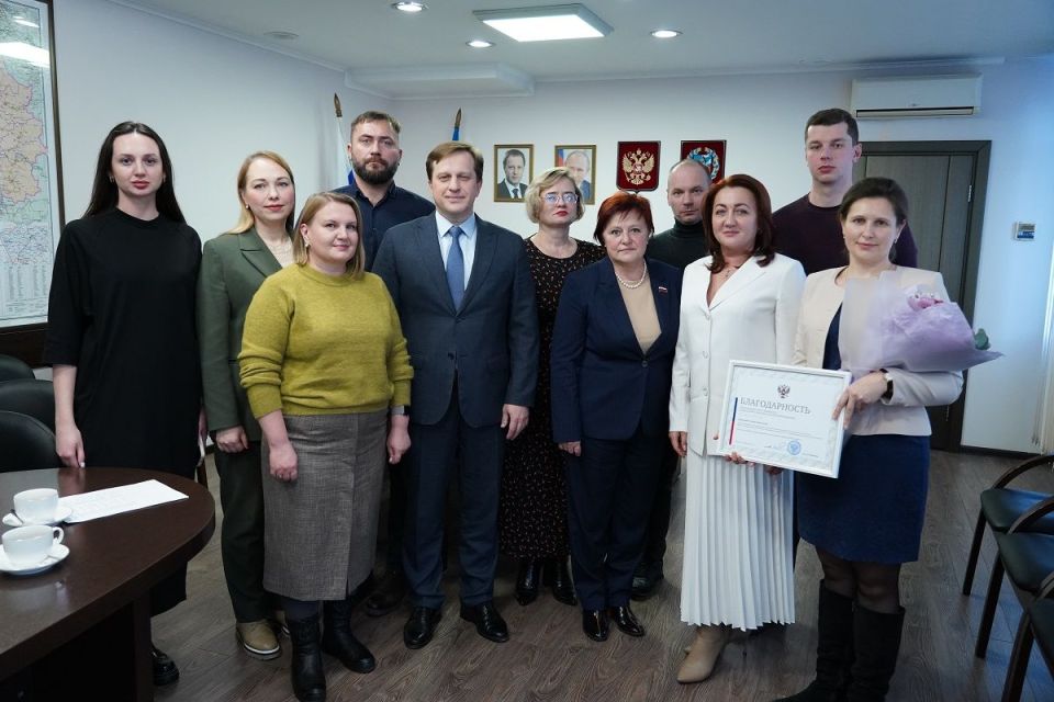 1 Алтайские врачи оказали помощь более 10 тысячам пациентов в ЛНР