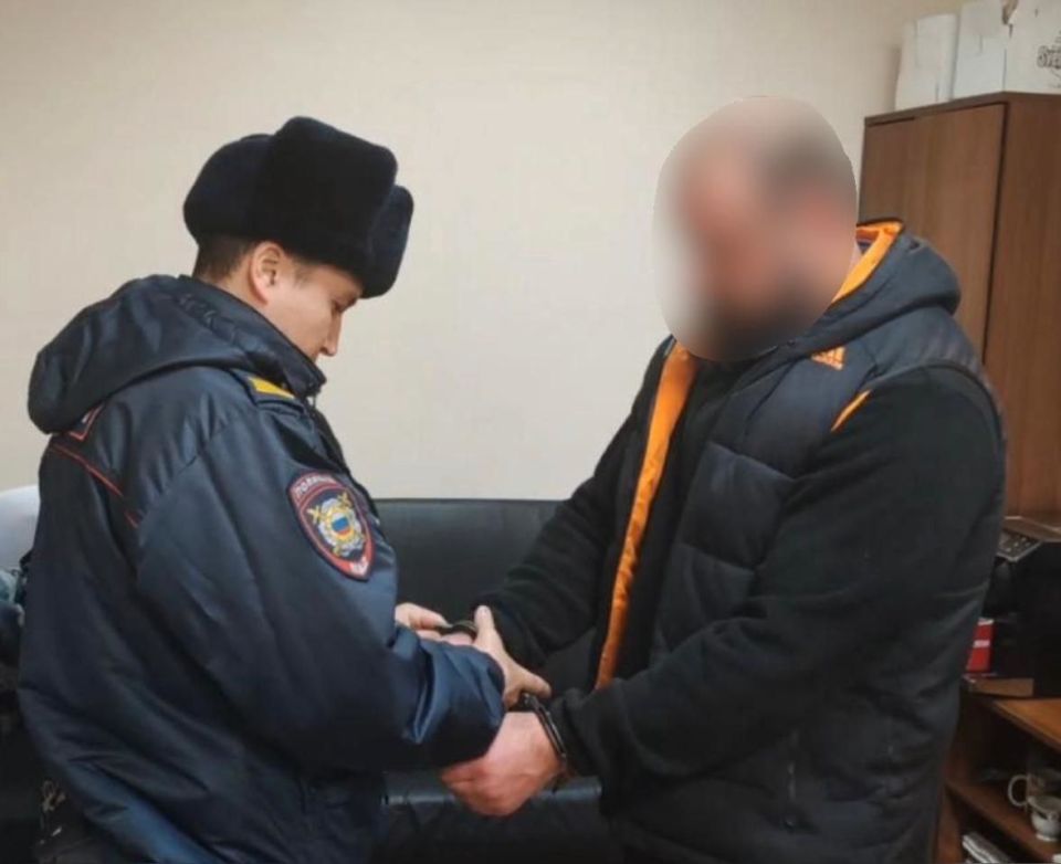 Обвинения в получении взяток предъявлены бывшему замминистра строительства и ЖКХ Республики Алтай Максиму Герберту