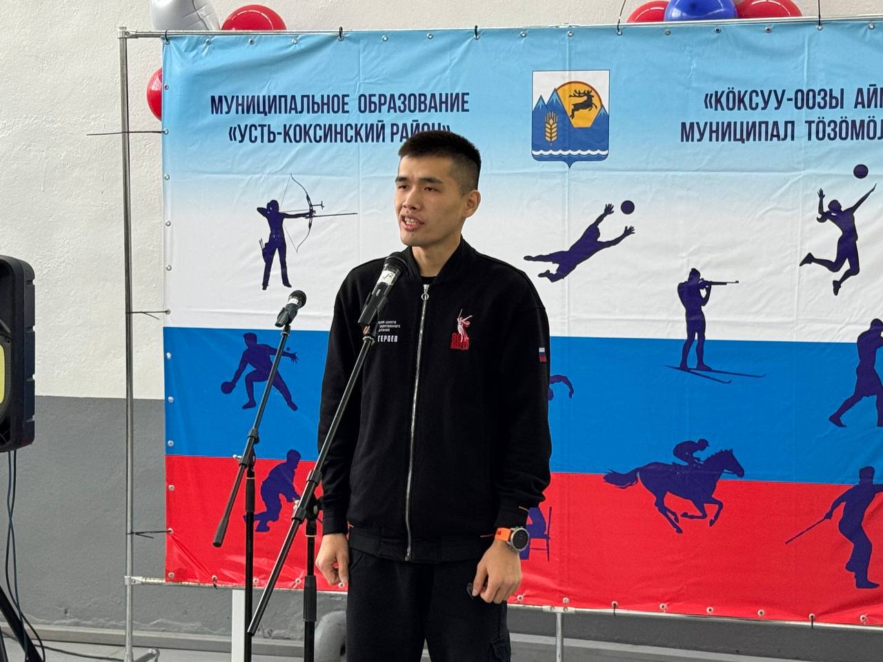 После капитального ремонта распахнул свои двери спортивный зал Огнёвской школы Усть-Коксинского района После капитального ремонта распахнул свои двери спортивный зал Огнёвской школы Усть-Коксинского района