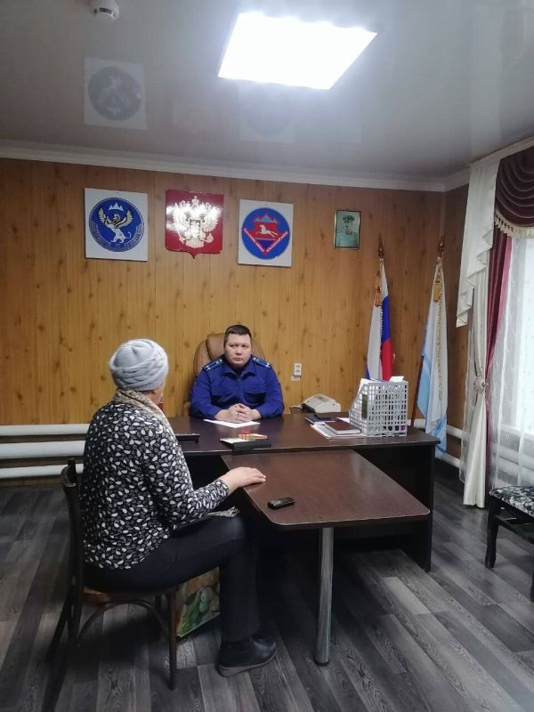 Прокурором Усть-Канского района проведен личный прием граждан