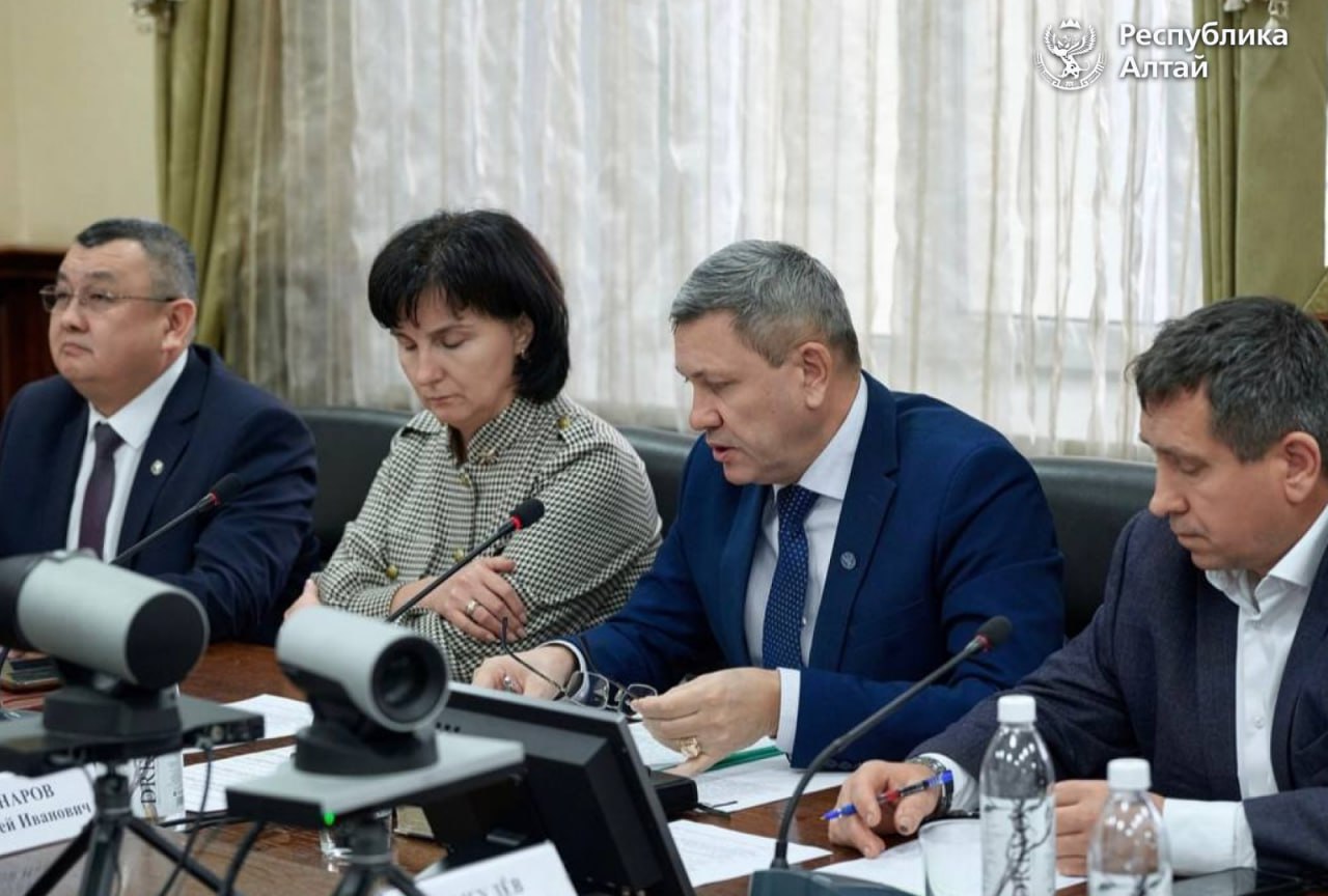 Вопросы нелегальной занятости обсудили на заседании региональной межведомственной комиссии Вопросы нелегальной занятости обсудили на заседании региональной межведомственной комиссии