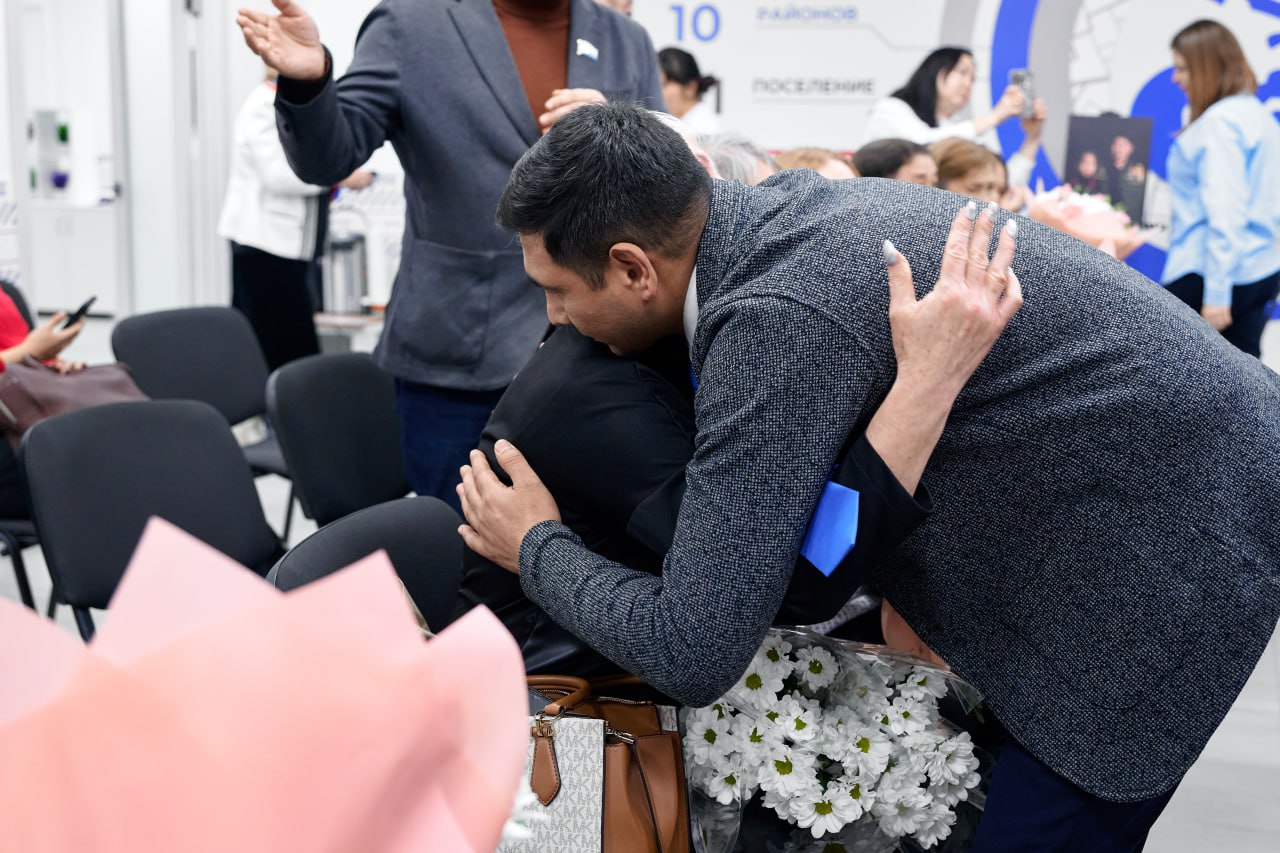 В Республике Алтай открылась фотовыставка "Мама героя", посвященная матерям павших воинов В Республике Алтай открылась фотовыставка "Мама героя", посвященная матерям павших воинов