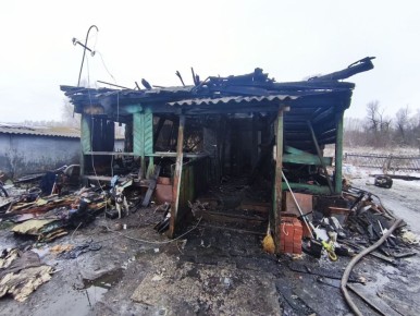 Тела двух детей в возрасте 1,5 и 4 лет найдены при тушении пожара в частном доме в селе Точильное в Алтайском крае