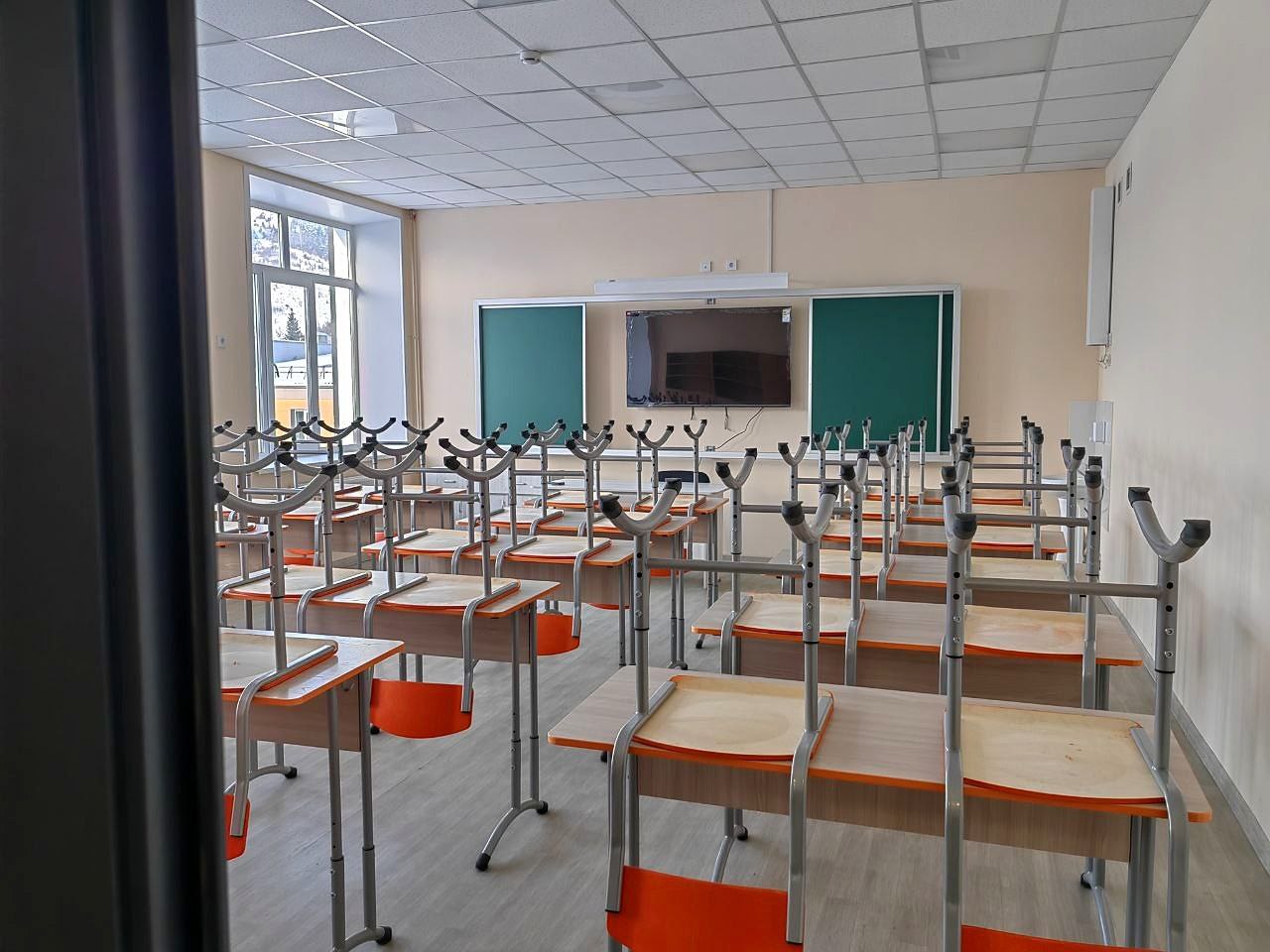 В лицее №1 завершается капитальный ремонт, сообщает мэр Горно-Алтайска Ольга Сафронова В лицее №1 завершается капитальный ремонт, сообщает мэр Горно-Алтайска Ольга Сафронова