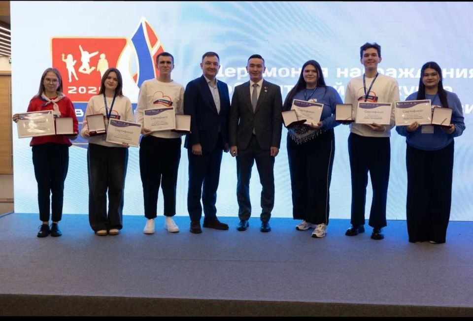 Учитель городской школы — победитель конкурса «Лучший вожатый России»