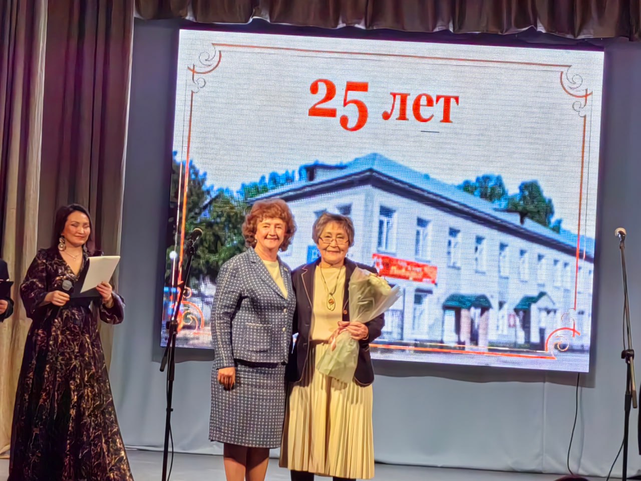 25 лет назад в Горно-Алтайске открылся Республиканский реабилитационный центр для детей и подростков с ограниченными возможностями 25 лет назад в Горно-Алтайске открылся Республиканский реабилитационный центр для детей и подростков с ограниченными возможностями