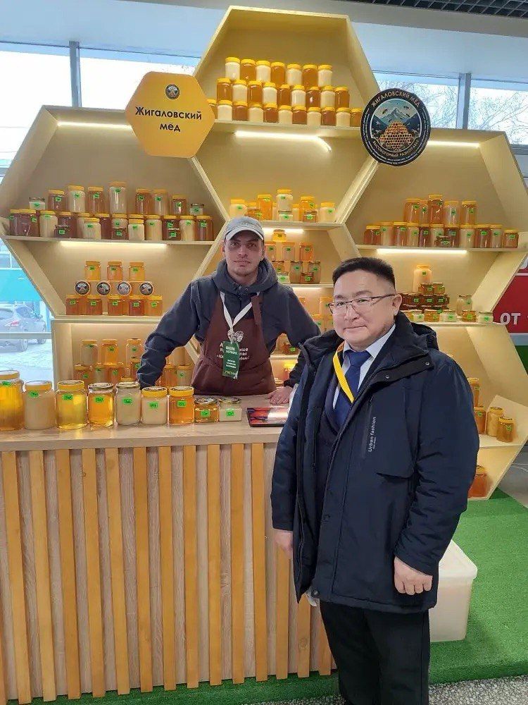 Алтай стал центром всероссийского пчеловодческого сообщества Алтай стал центром всероссийского пчеловодческого сообщества