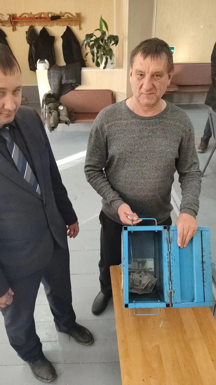 Благотворительный турнир по нардам в поддержку участников СВО прошел в Чемале, сообщила администрация района Благотворительный турнир по нардам в поддержку участников СВО прошел в Чемале, сообщила администрация района