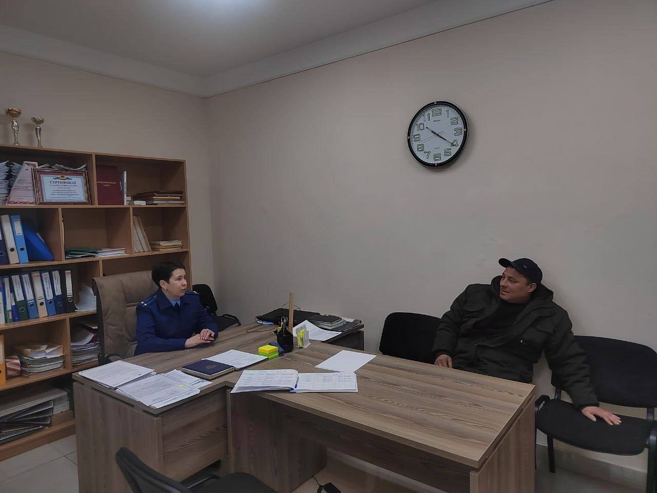 Горно-Алтайским межрайонным природоохранным прокурором проведен личный прием граждан в с. Чоя и в с. Паспаул района Горно-Алтайским межрайонным природоохранным прокурором проведен личный прием граждан в с. Чоя и в с. Паспаул района