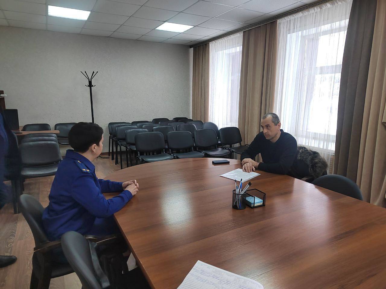 Горно-Алтайским межрайонным природоохранным прокурором проведен личный прием граждан в с. Чоя и в с. Паспаул района Горно-Алтайским межрайонным природоохранным прокурором проведен личный прием граждан в с. Чоя и в с. Паспаул района