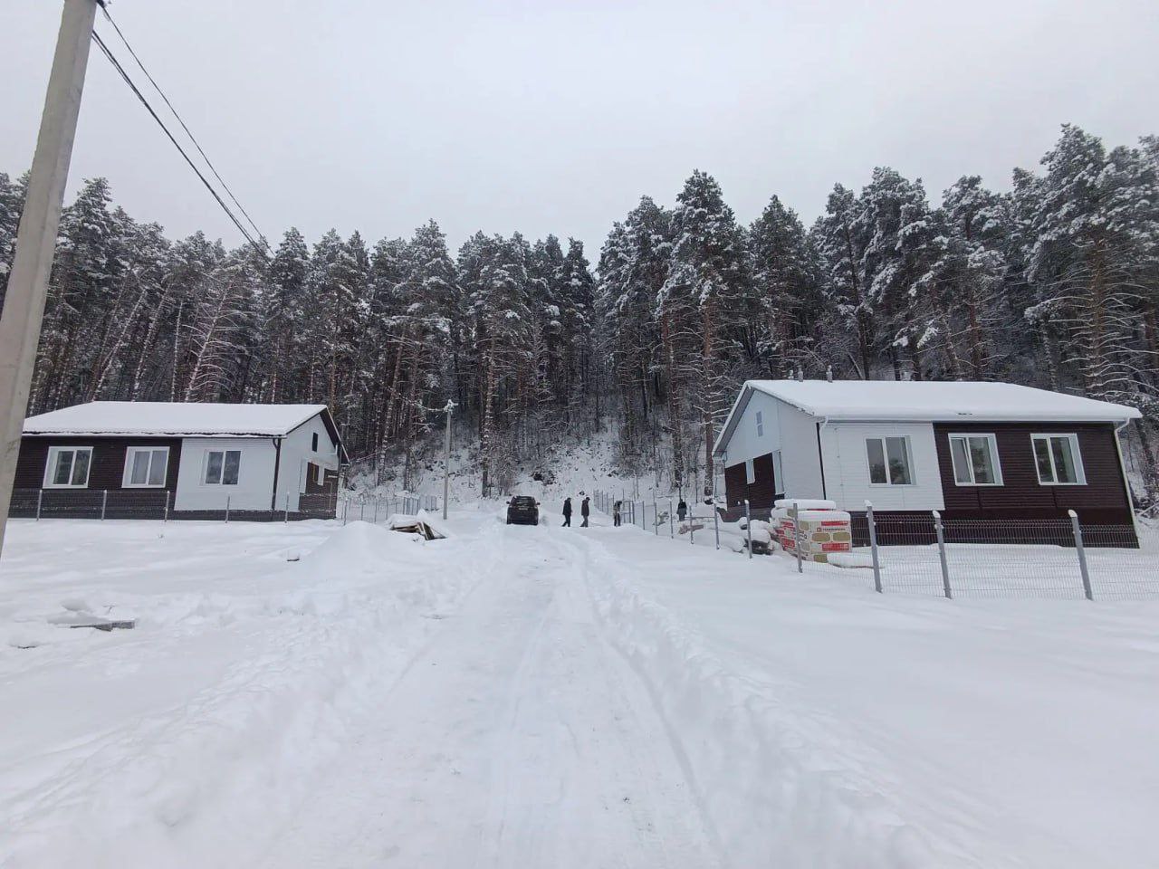 Строительство второго дома для учителей, стартовавшее в сентябре, завершается в Манжероке