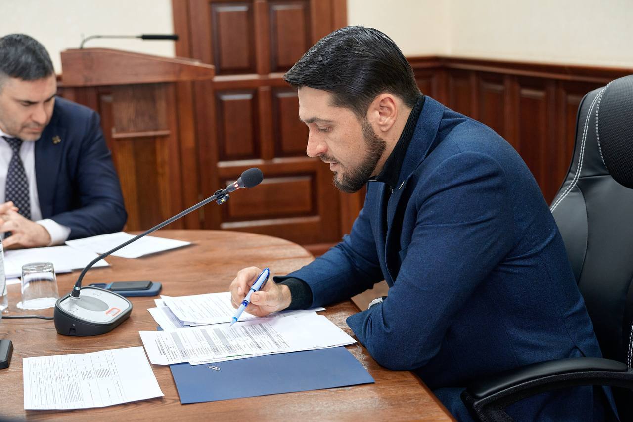 Александр Прокопьев: Позади 11 месяцев реализации нацпроектов в Республике Алтай Александр Прокопьев: Позади 11 месяцев реализации нацпроектов в Республике Алтай