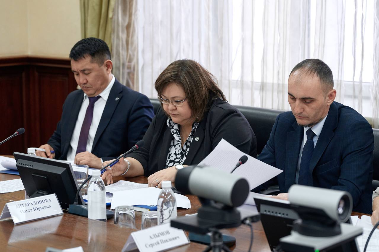 Александр Прокопьев: Позади 11 месяцев реализации нацпроектов в Республике Алтай Александр Прокопьев: Позади 11 месяцев реализации нацпроектов в Республике Алтай