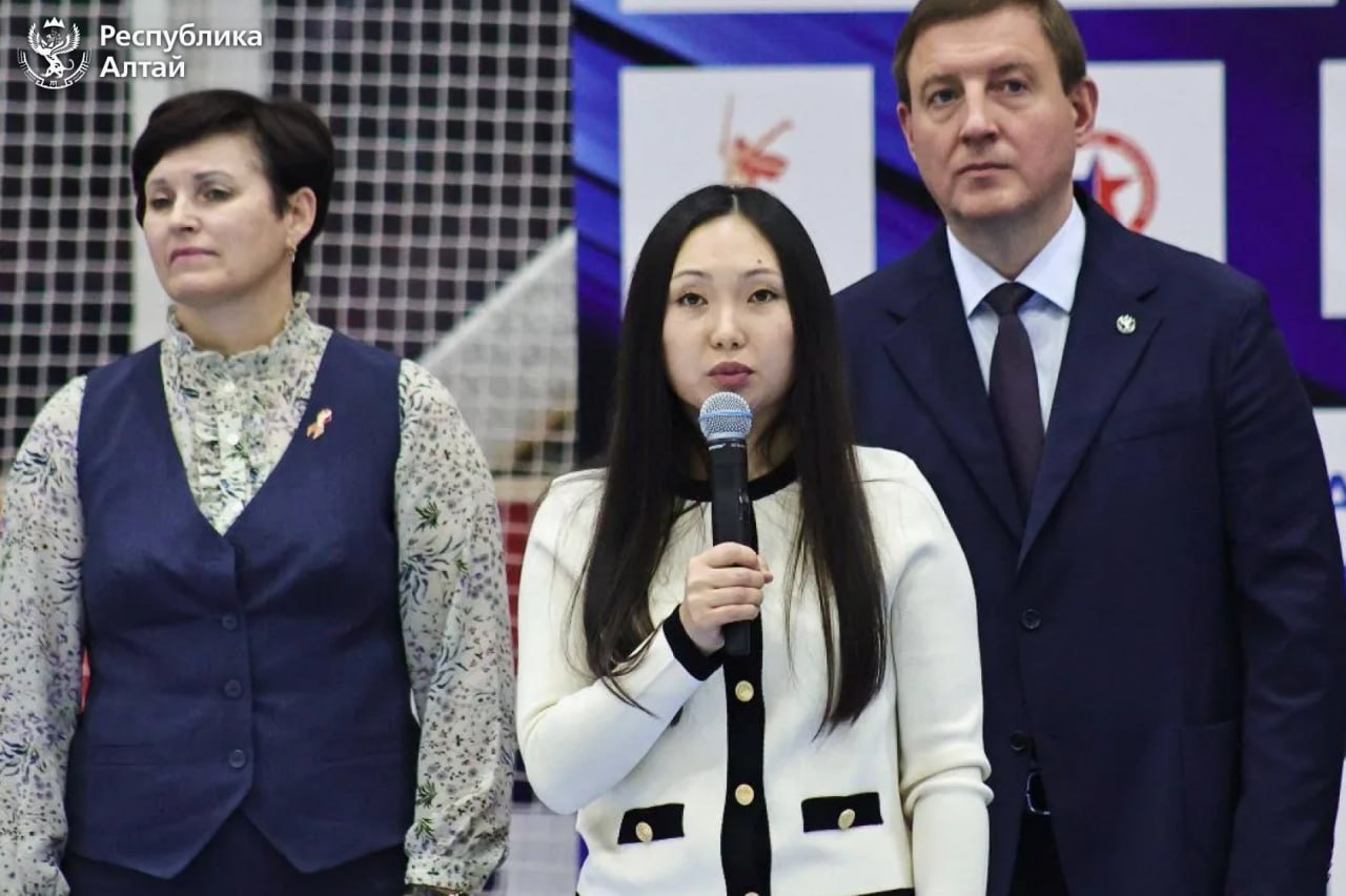 Республика Алтай принимает соревнования на Первенство и Чемпионат Сибирского федерального округа по самбо в память о Герое России Айдаре Карабашеве Республика Алтай принимает соревнования на Первенство и Чемпионат Сибирского федерального округа по самбо в память о Герое России Айдаре Карабашеве