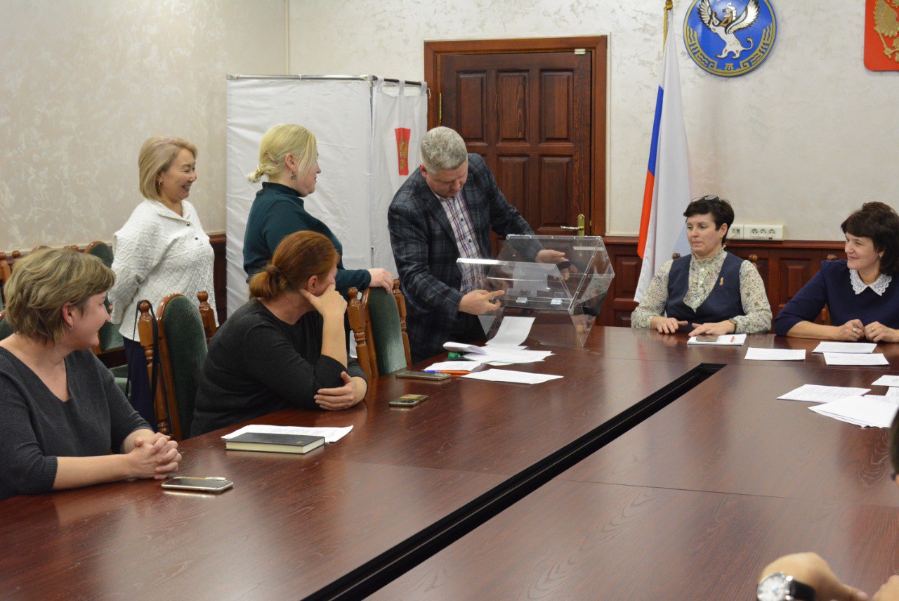 Проведены организационные заседания территориальных избирательных комиссий Проведены организационные заседания территориальных избирательных комиссий