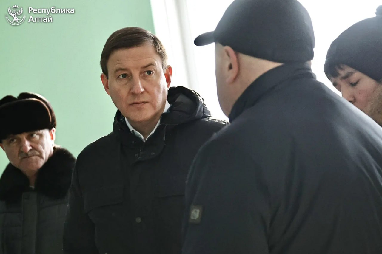 Глава Республики Алтай Андрей Турчак сегодня провел «День муниципалитета» в Чойском районе Глава Республики Алтай Андрей Турчак сегодня провел «День муниципалитета» в Чойском районе