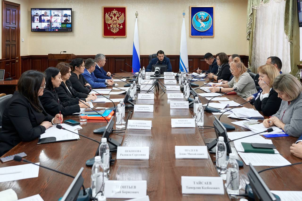 Александр Прокопьев: Позади 11 месяцев реализации нацпроектов в Республике Алтай Александр Прокопьев: Позади 11 месяцев реализации нацпроектов в Республике Алтай