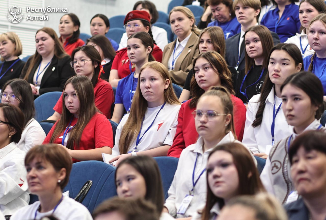 Глава Республики Алтай Андрей Турчак принял участие в конференции регионального отделения Движения Первых Глава Республики Алтай Андрей Турчак принял участие в конференции регионального отделения Движения Первых