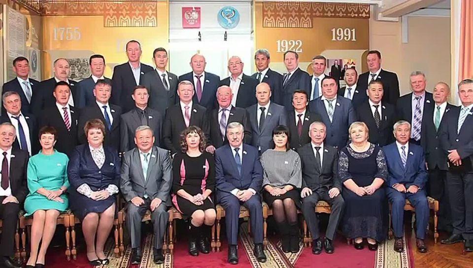 Памяти Владимира Тюлентина Пять лет назад 13 декабря ушел из жизни Председатель Государственного Собрания – Эл Курултай Республики Алтай Владимир Николаевич Тюлентин