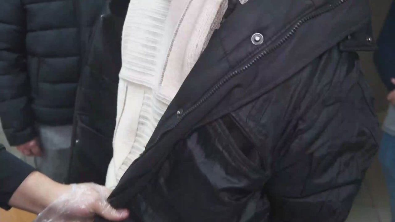 В Алтайском крае полицейские задержали подозреваемого в серии разбойных нападений на офисы микрозаймов