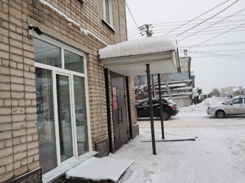 ������� ����������� ��������� � �����-�������� ����� �������� ��������� � ������� � ���� ��������� �����