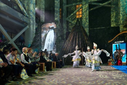 Александр Прокопьев: В Национальном музее имени А.В. Анохина открылся Национальный центр «Алтай»