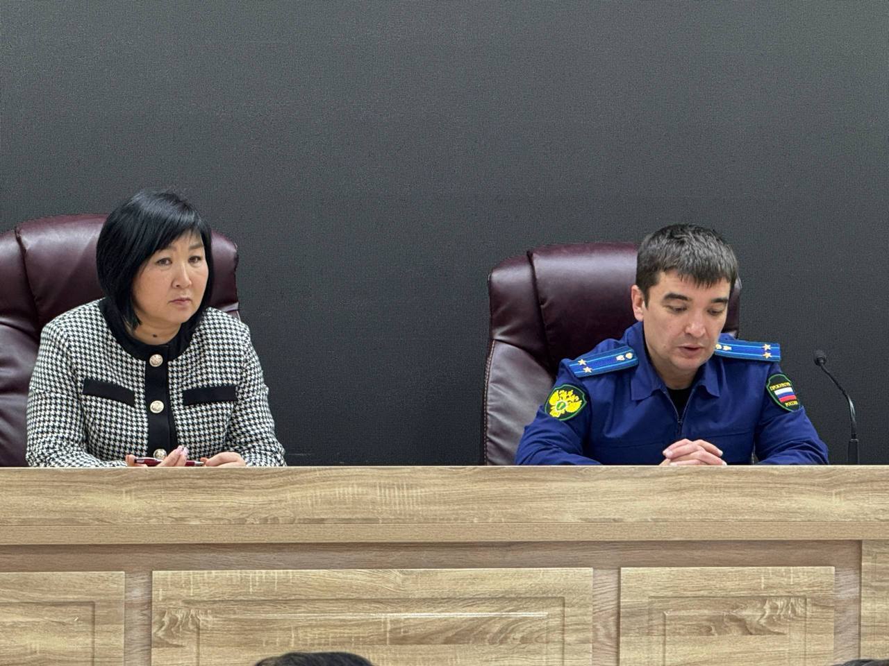 Прокуроры Усть-Канского и Кош-Агачского районов провели мероприятия, посвященные Дню борьбы с коррупцией