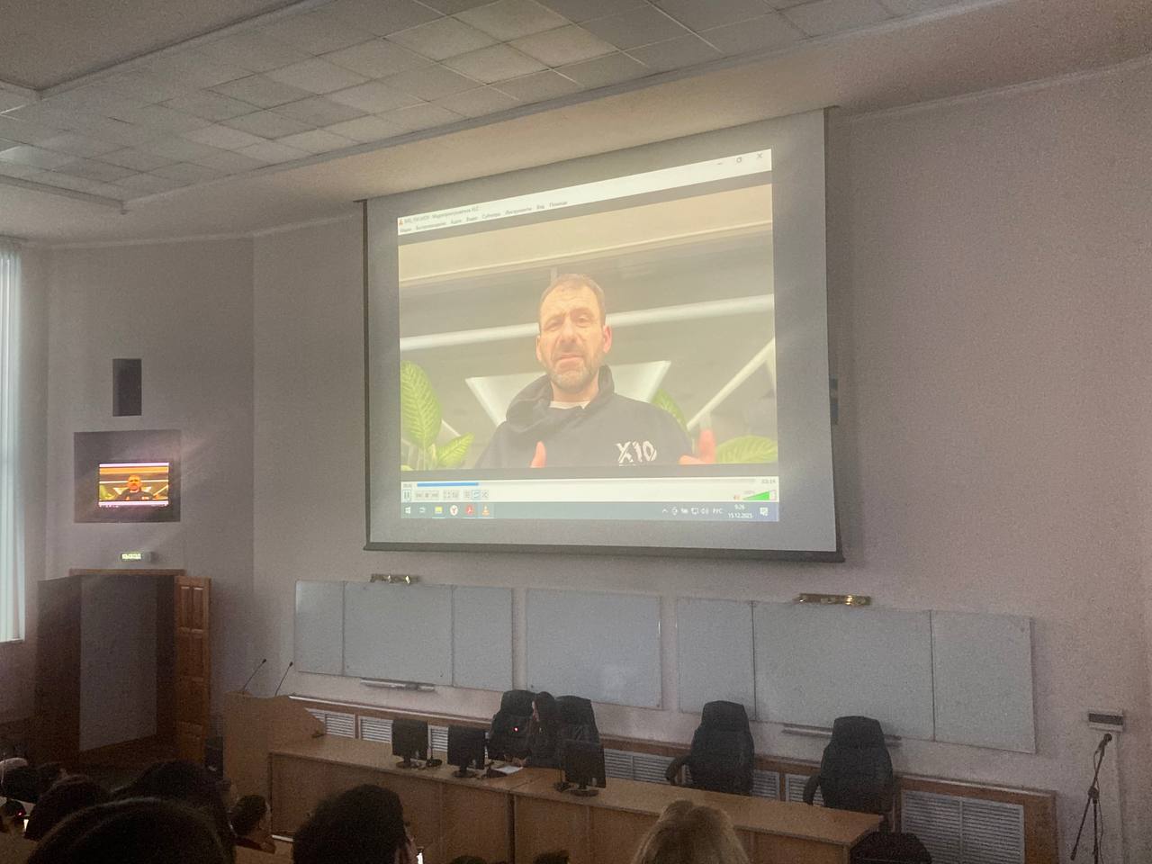 В Горно-Алтайском государственном университете прошла встреча, посвященная «Лидерской программе», в рамках которой планировалось выступление Игоря Рыбакова